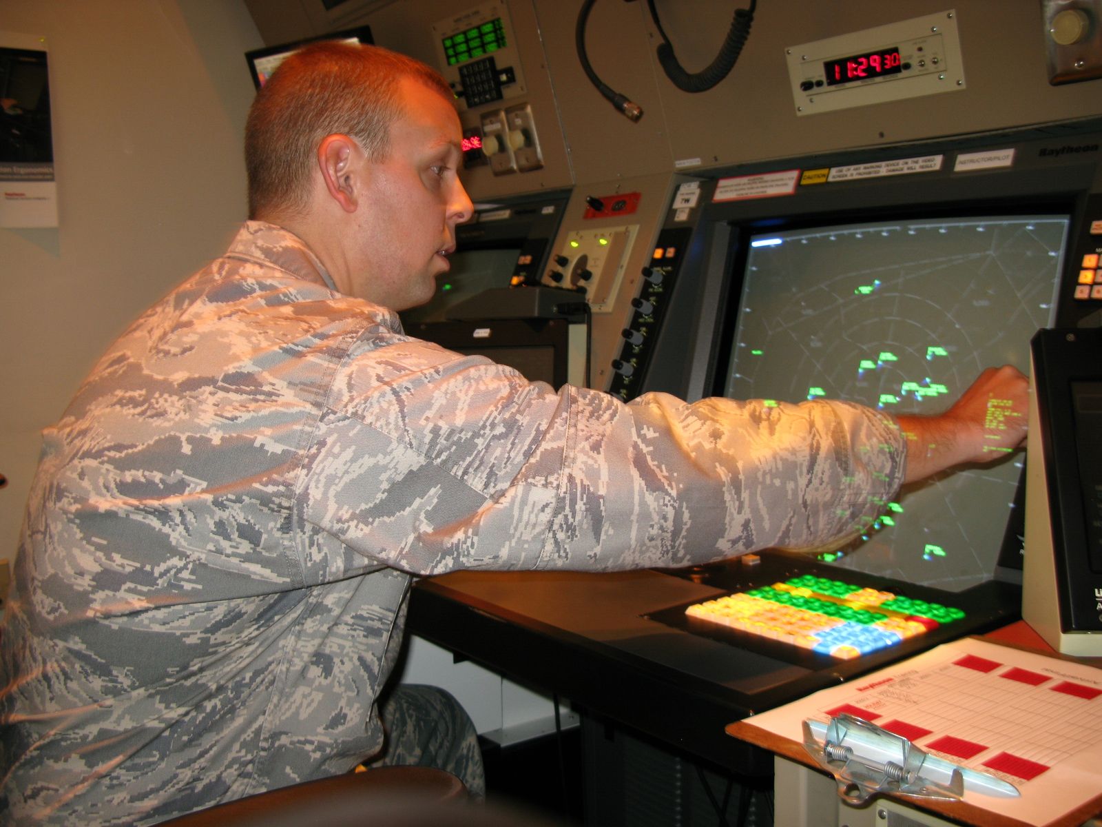 Polnor for defense: Surveillance · live tracking